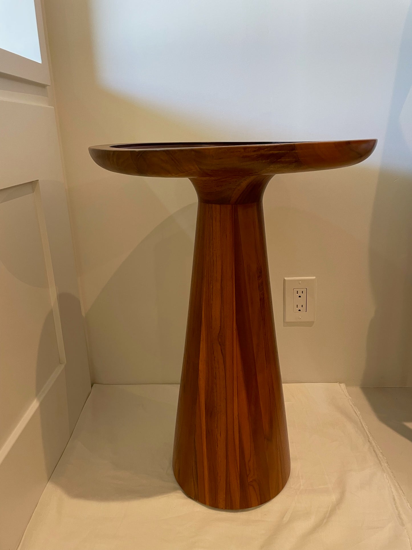 Sean Side Table